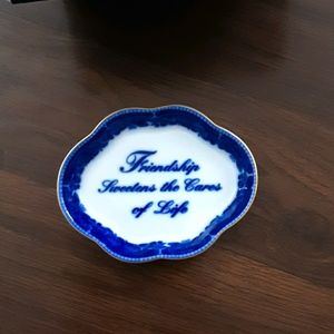 Winterthur trinket dish